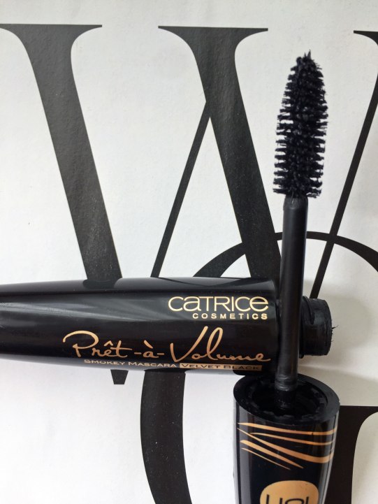 mascara10.jpg