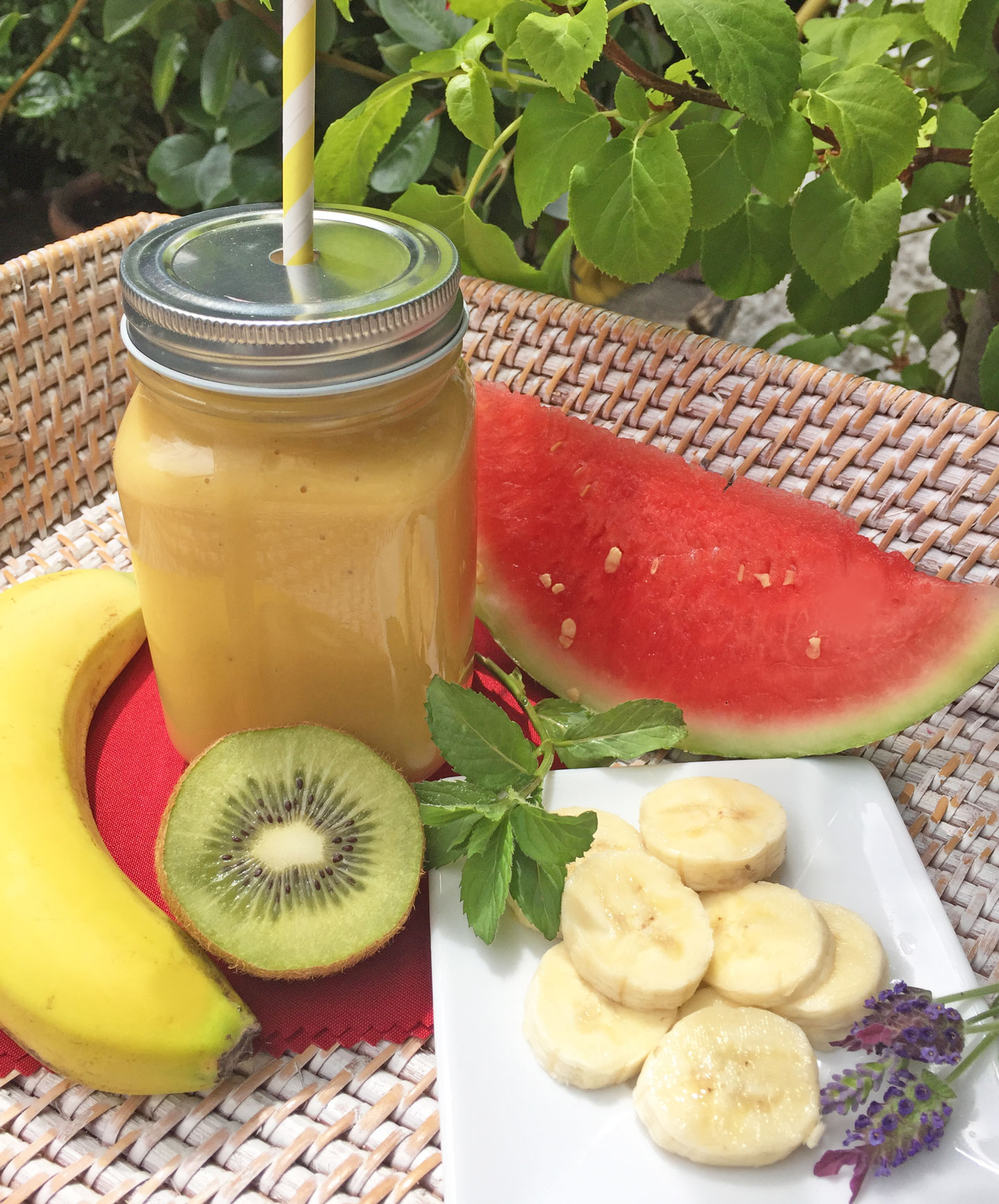 smoothie-banana5.jpg