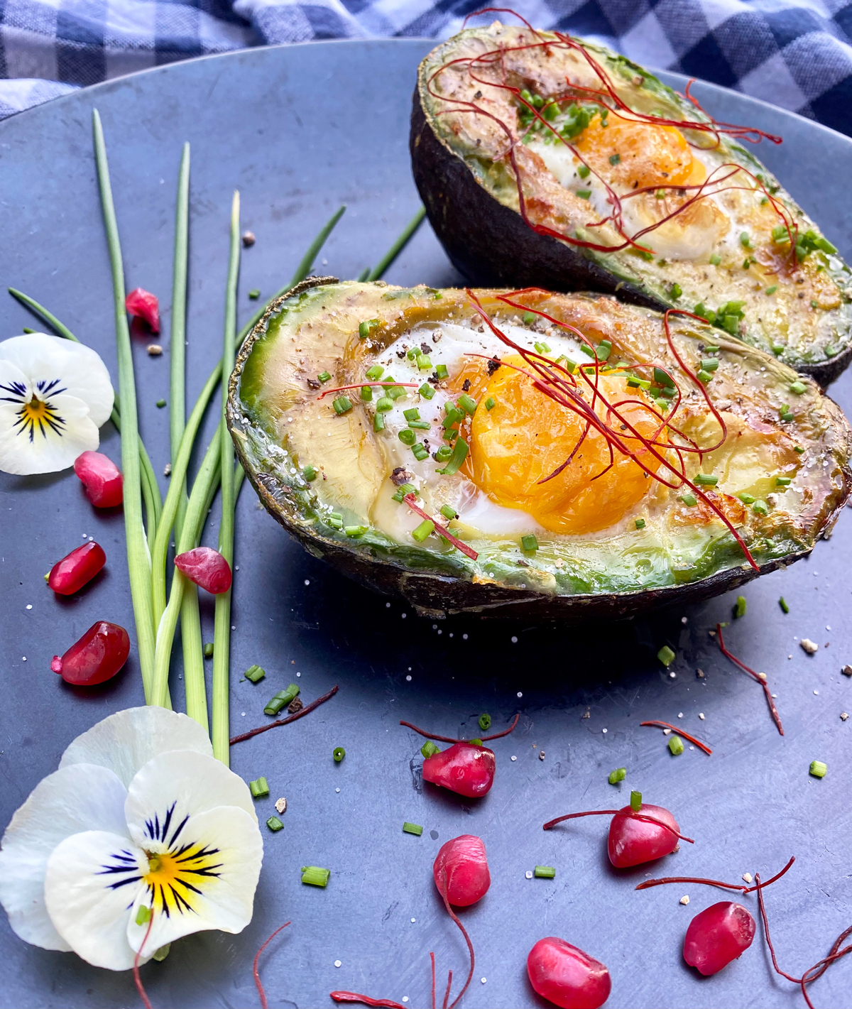 Avocado Mit Ei Und Kase Uberbacken
